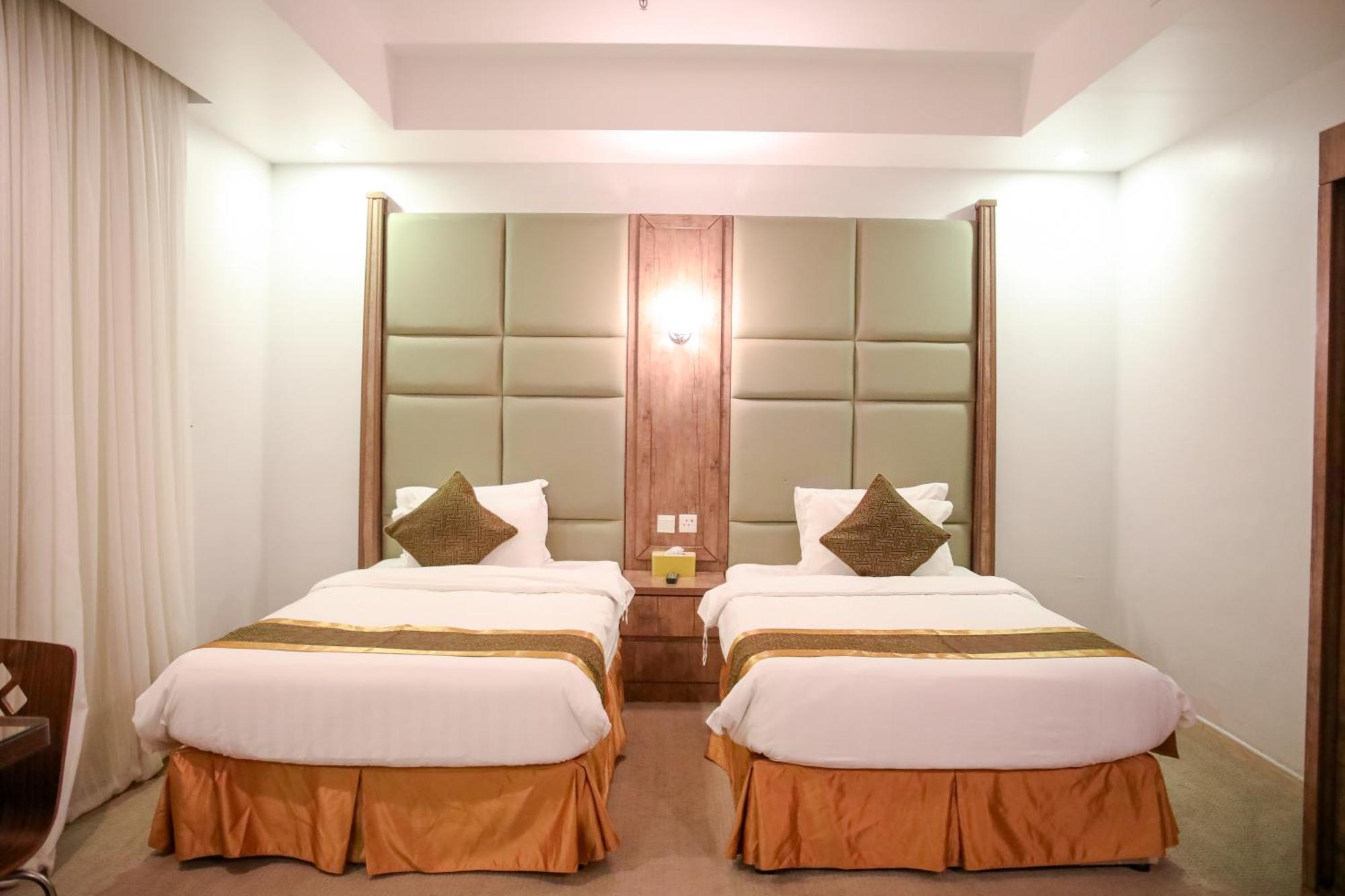 Areen Al Basateen Hotel DDjeddah Extérieur photo