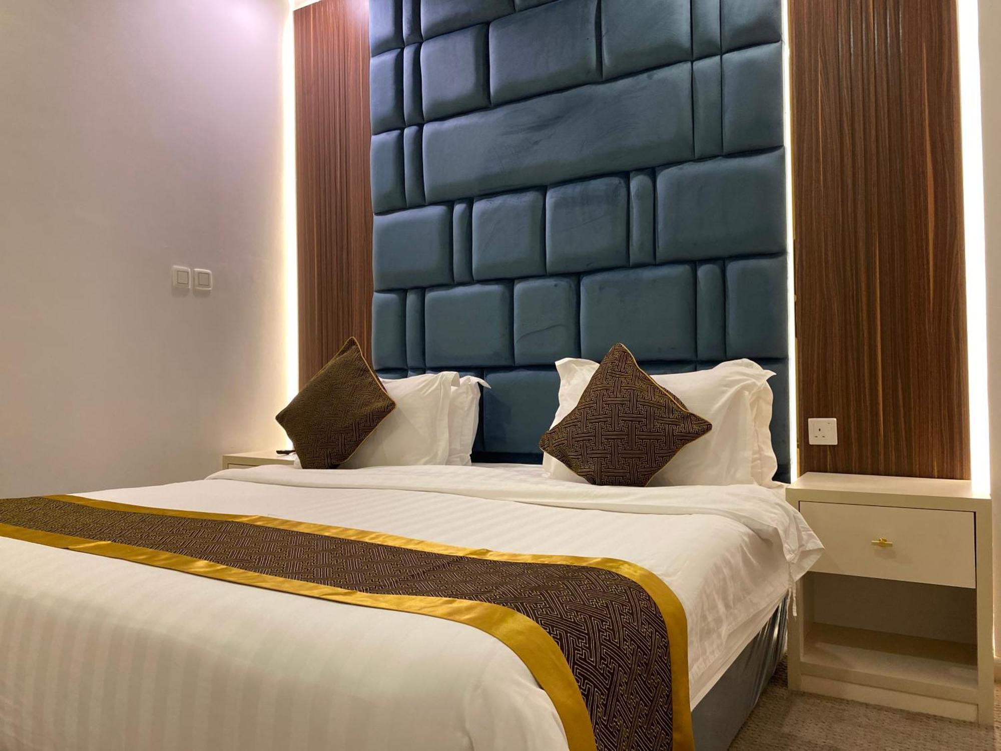 Areen Al Basateen Hotel DDjeddah Extérieur photo